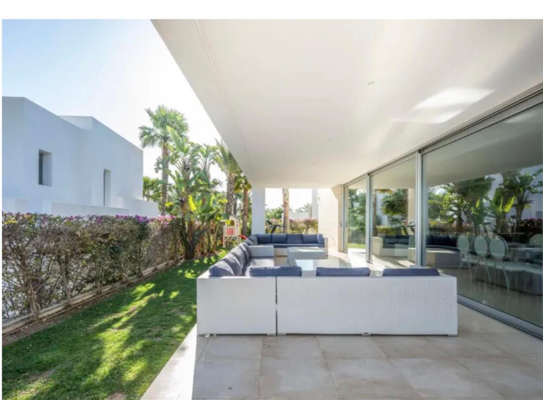 Magnifique Villa Contemporaine Марбелья Экстерьер фото